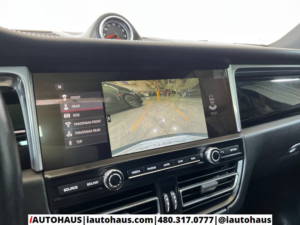 Used 2021 Porsche Macan S AWD/4WD image 31