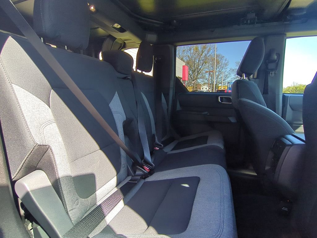 Used 2025 Ford Bronco Big Bend AWD/4WD image 30