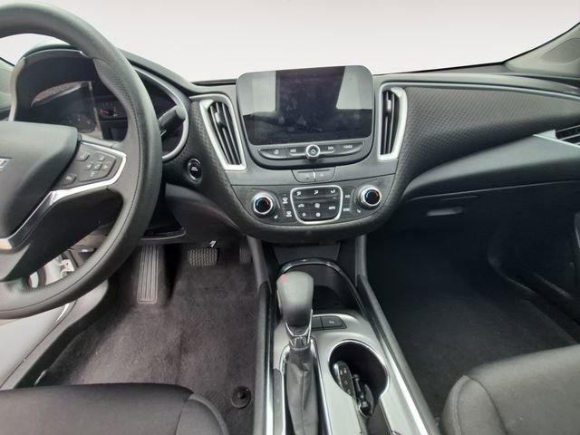 Used 2024 Chevrolet Malibu LT FWD image 11