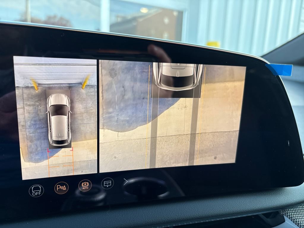 New 2026 Cadillac Optiq Sport 1 image 29