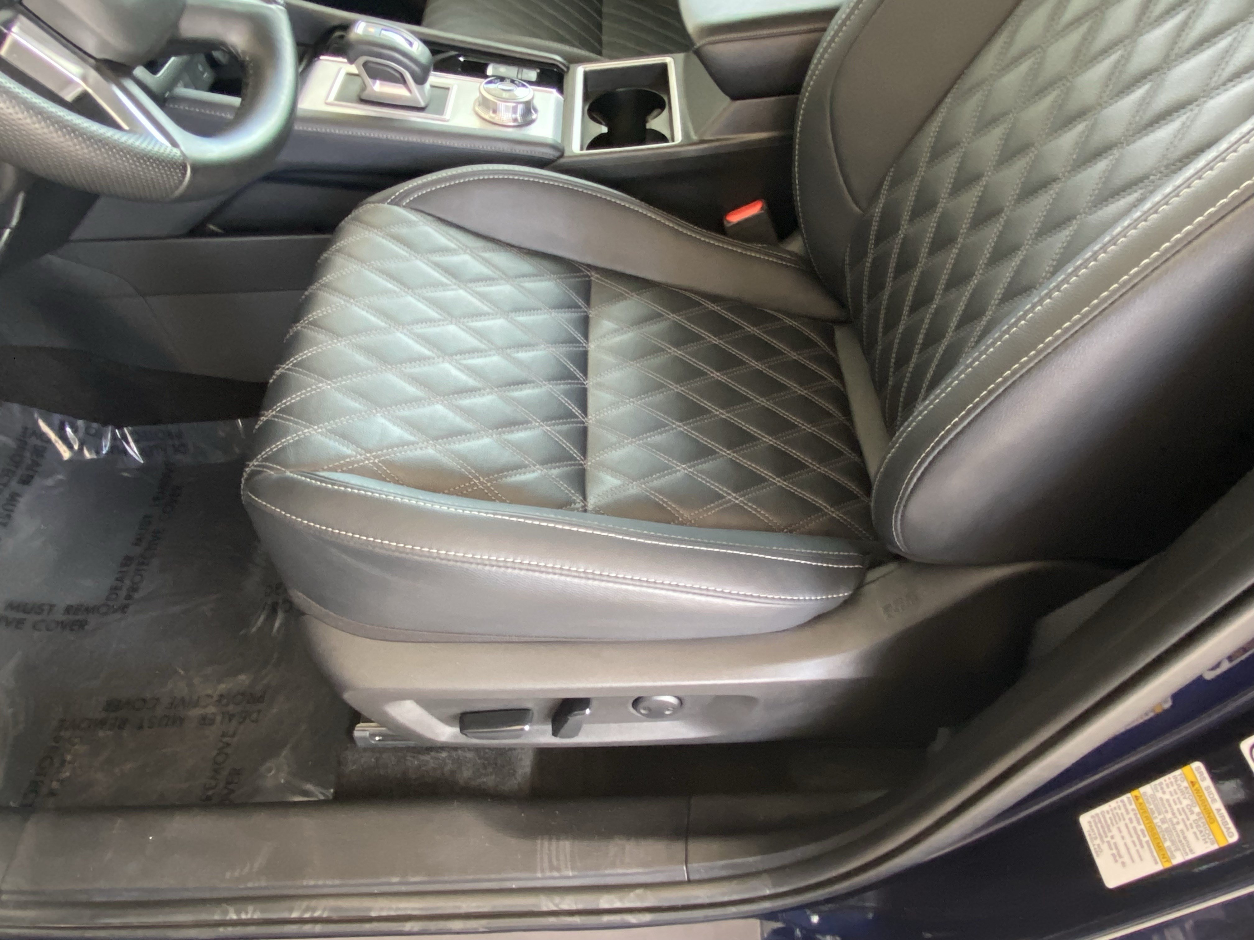 Used 2024 Mitsubishi Outlander SEL AWD/4WD image 40