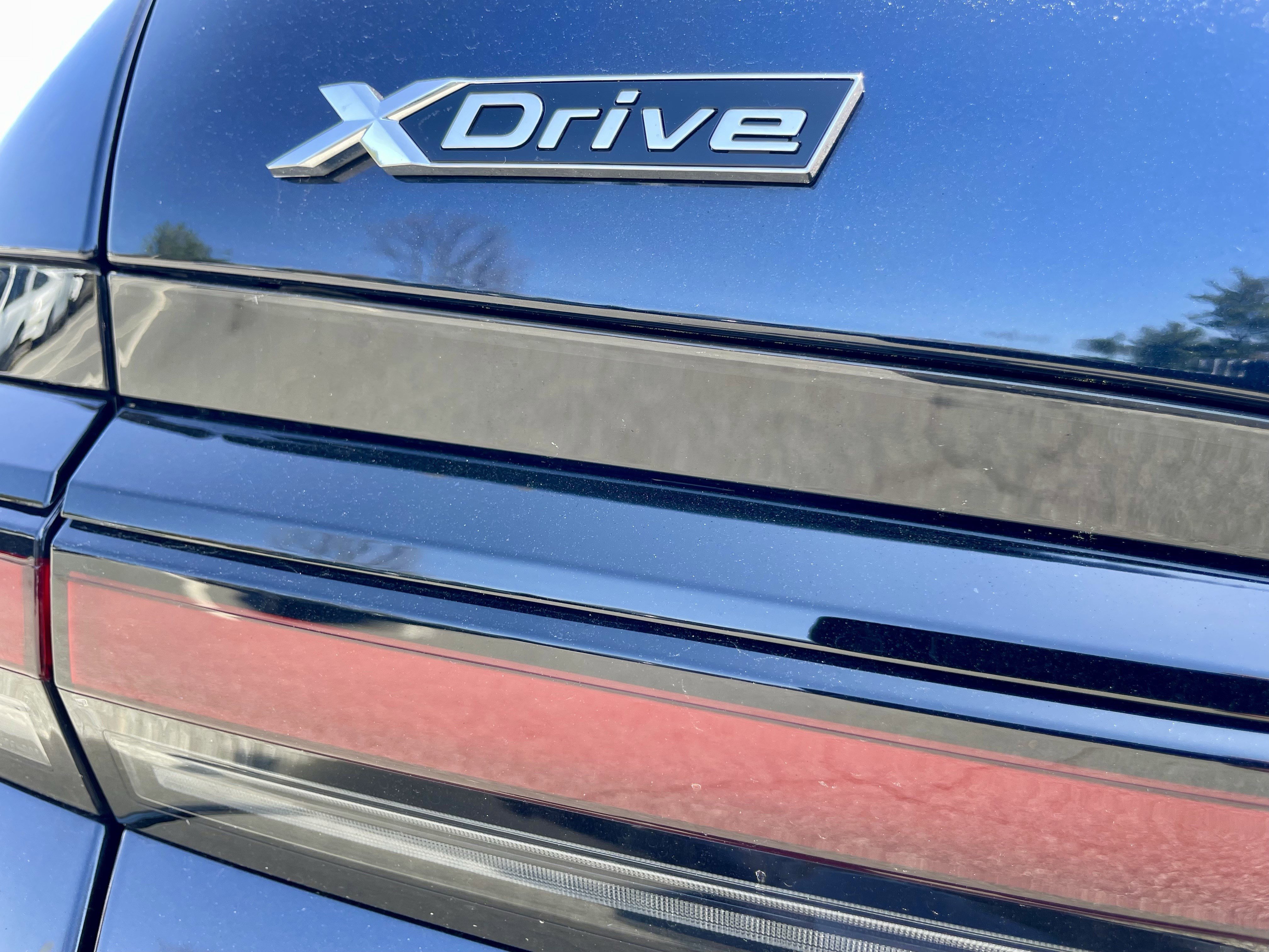 Used 2025 BMW 740i xDrive image 34