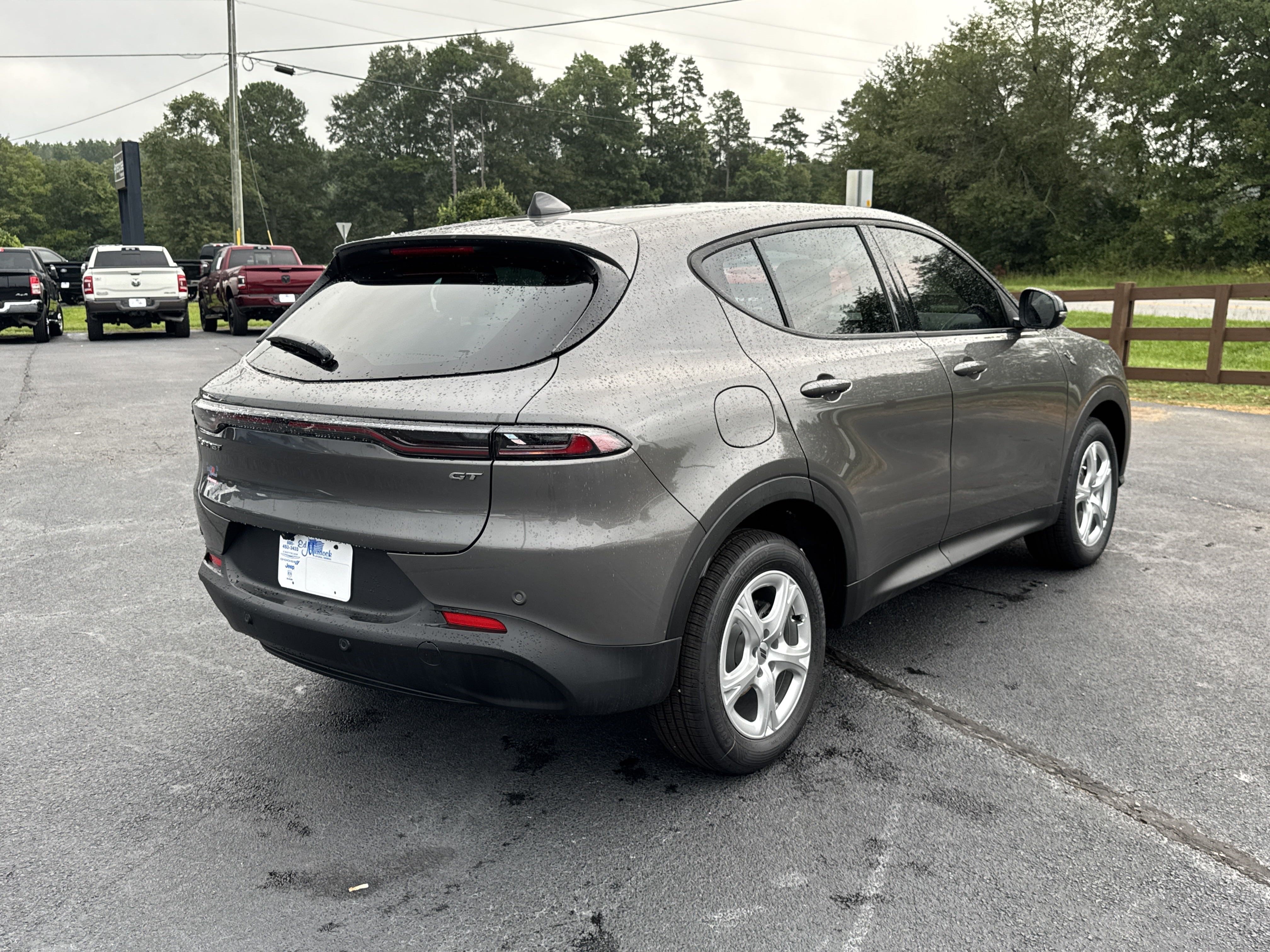 New 2025 Dodge Hornet GT w/ Cold Weather Group AWD/4WD image 5