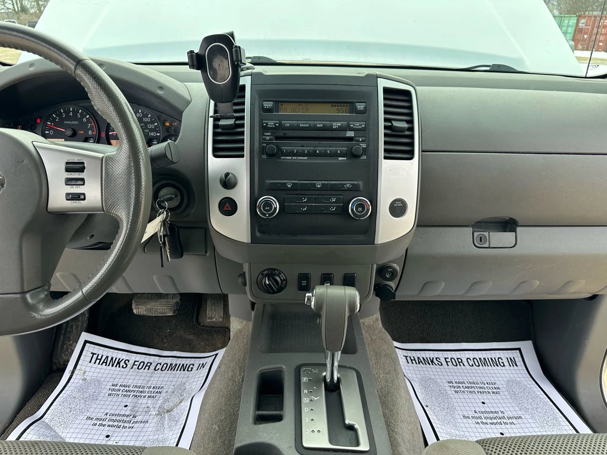 Used 2011 Nissan Frontier SV w/ SV Premium Utility Pkg image 18