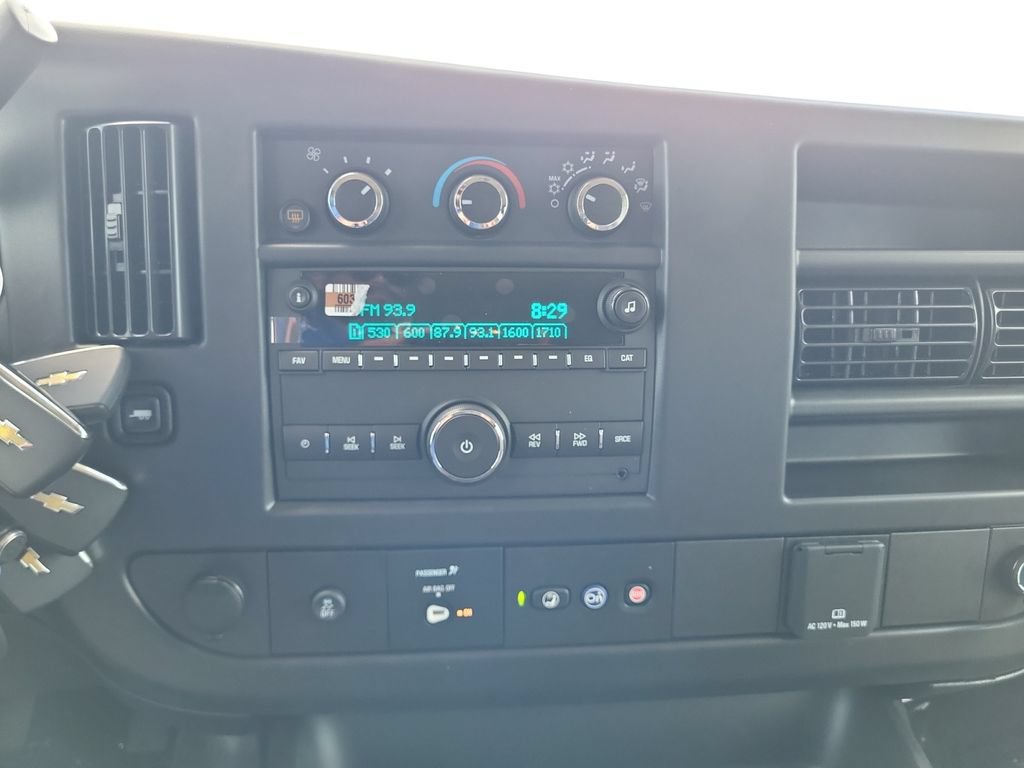New 2026 Chevrolet Express 3500 LS RWD image 18