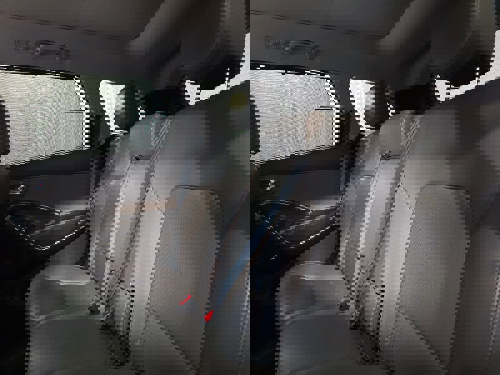 Used 2018 Hyundai Santa Fe SE image 13