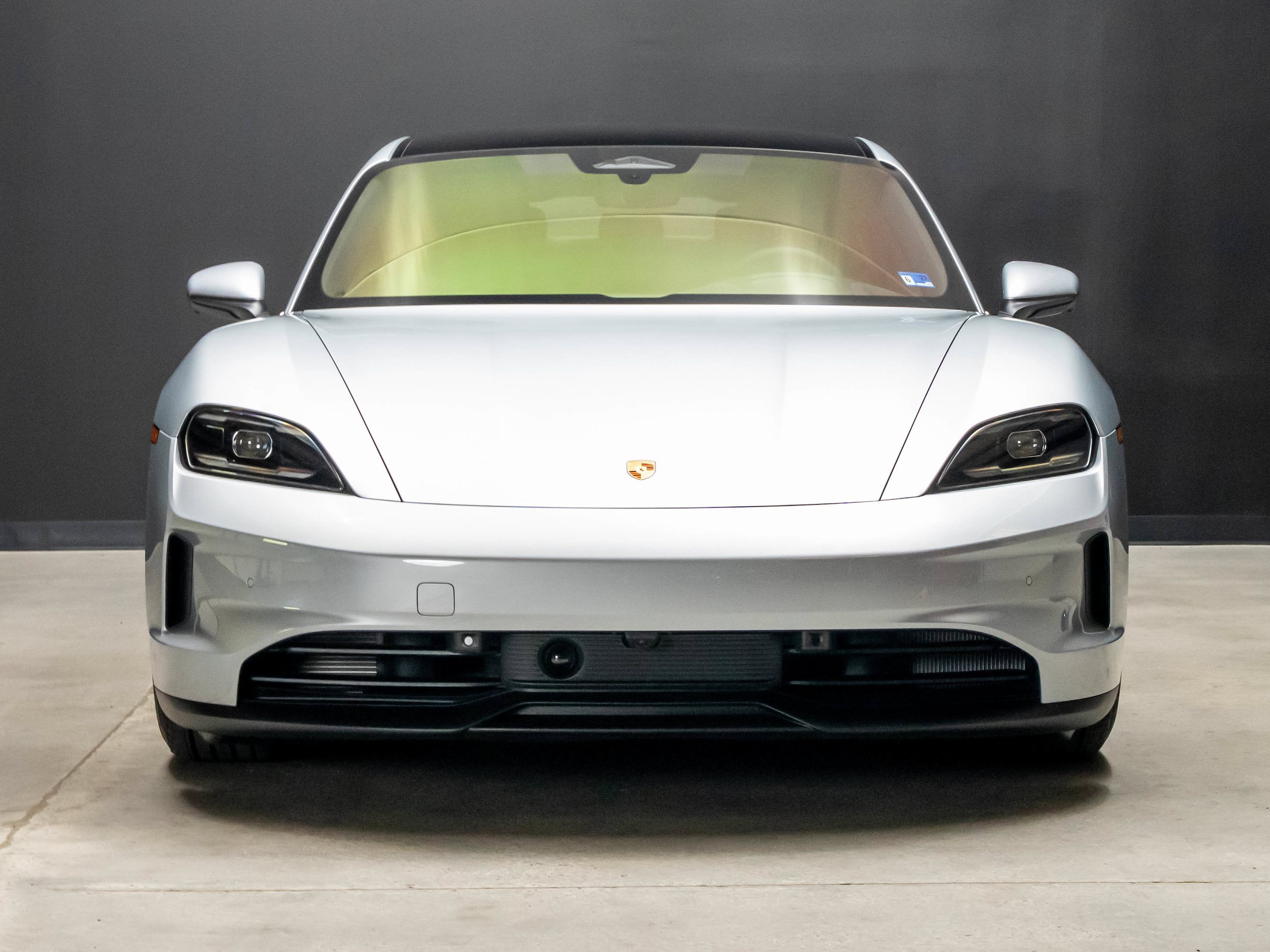 New 2026 Porsche Taycan 4S AWD/4WD image 10