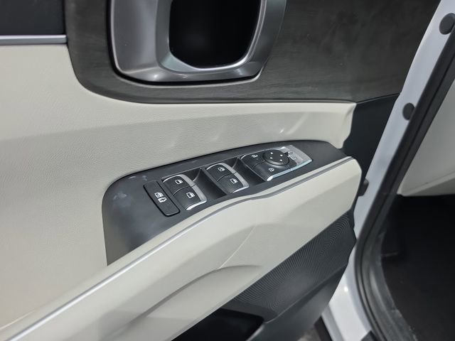 Certified 2025 Kia Sorento X-Line EX AWD/4WD image 18