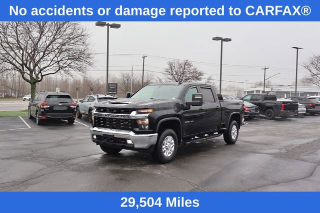 Used 2022 Chevrolet Silverado 2500 LT w/ Convenience Package AWD/4WD image 3