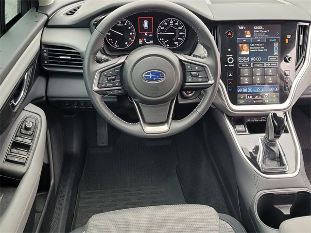 Used 2025 Subaru Outback Premium image 10