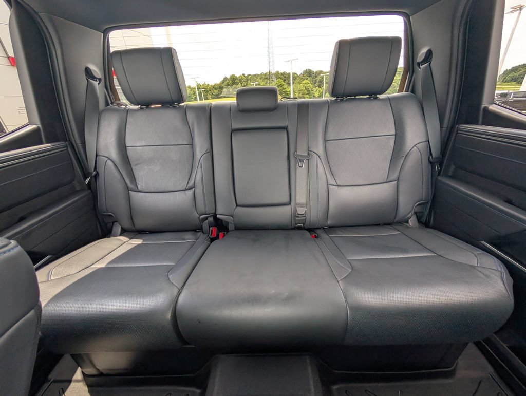 Used 2025 Toyota Tundra Platinum AWD/4WD image 28