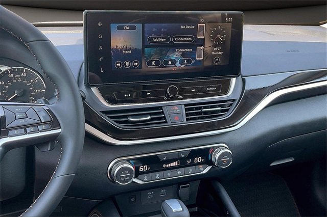 New 2025 Nissan Altima 2.5 SR w/ SR Premium Package image 6