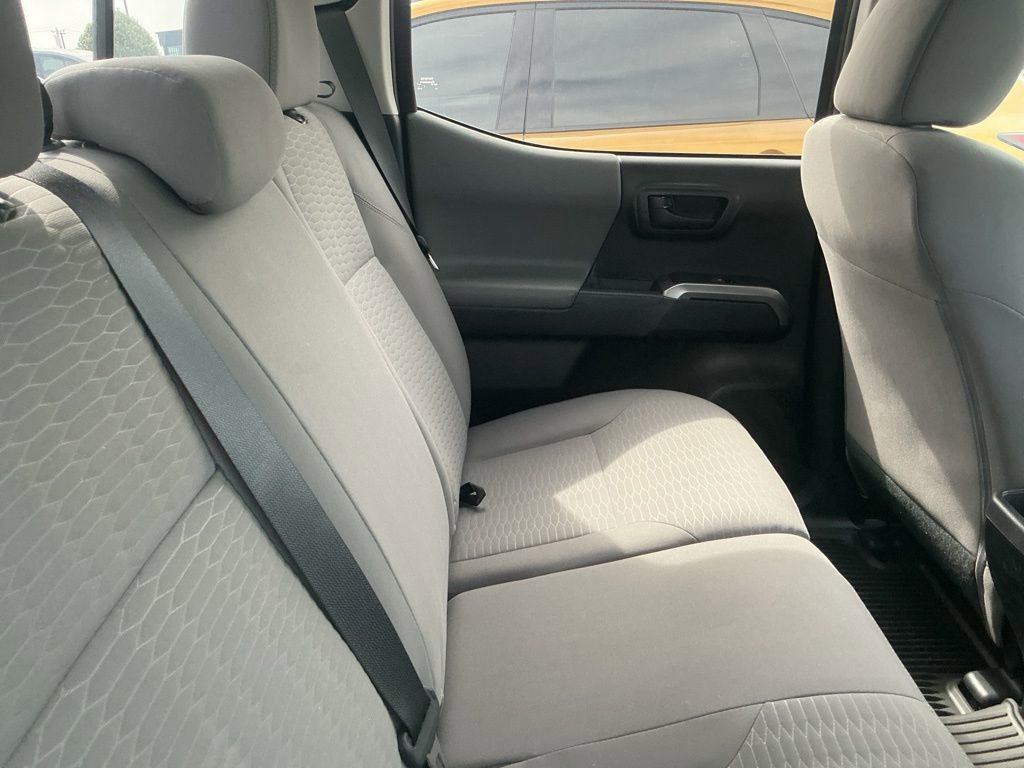 Used 2019 Toyota Tacoma SR5 image 9