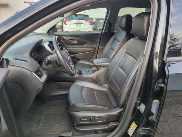 Used 2022 GMC Terrain SLT w/ LPO, Floor Liner Package image 11