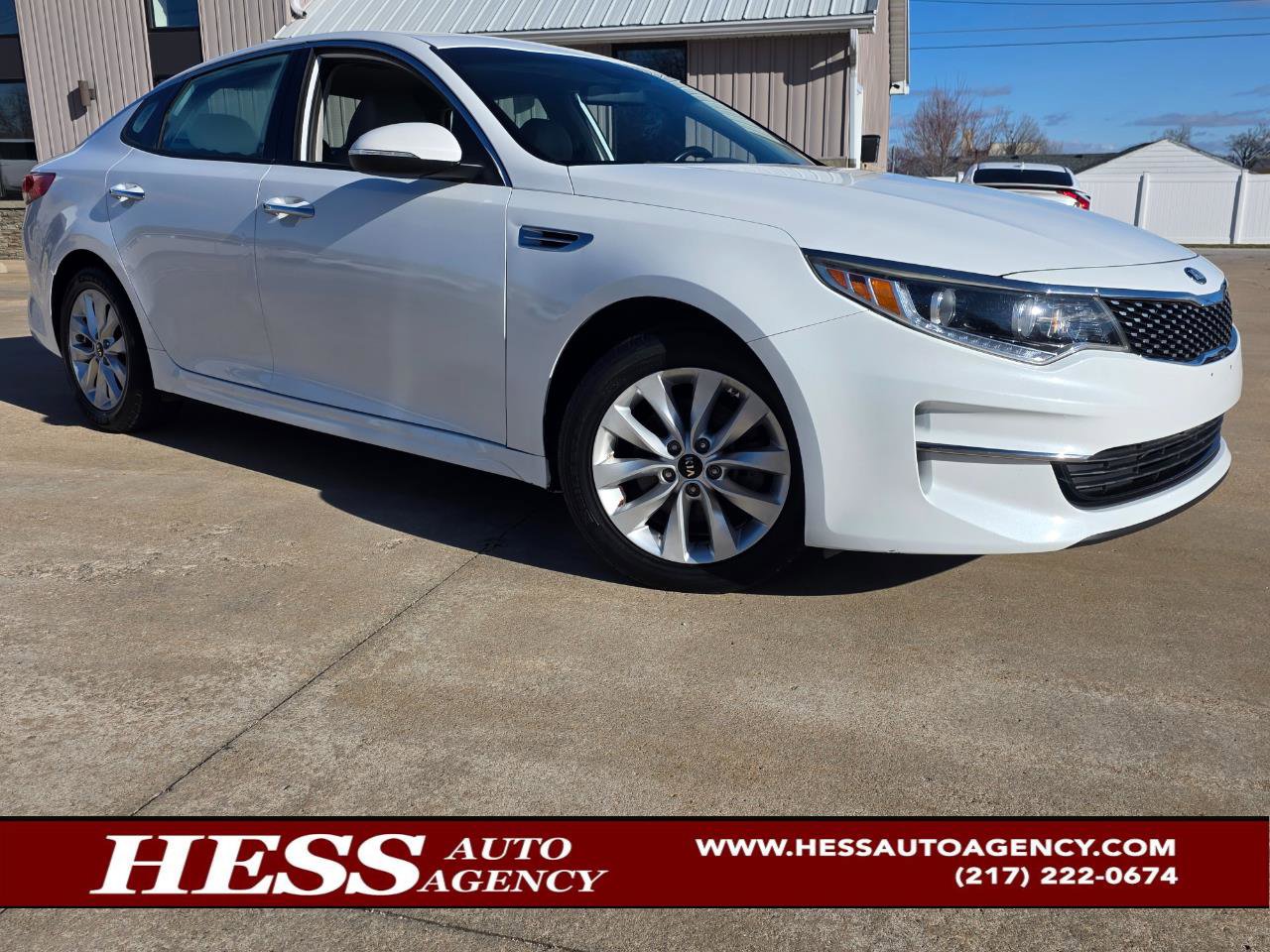 Used 2016 Kia Optima EX image 1