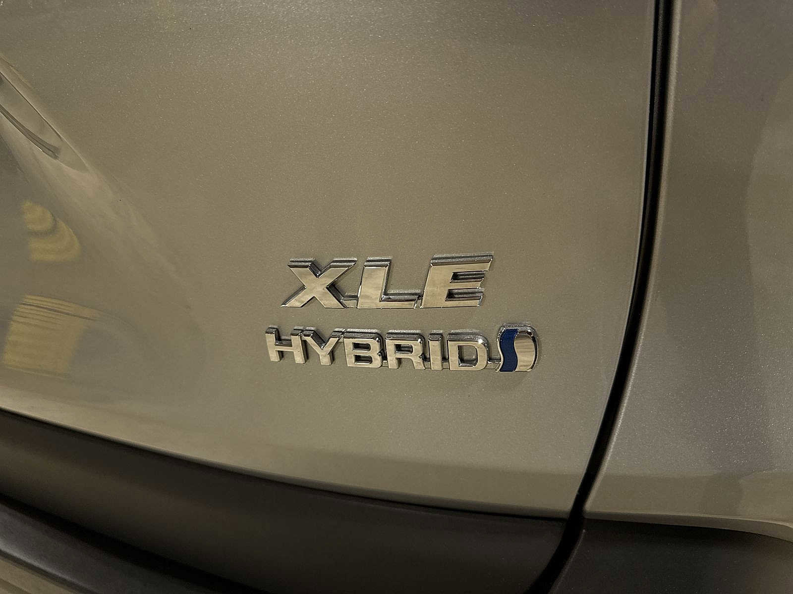 Certified 2024 Toyota RAV4 XLE Premium image 27