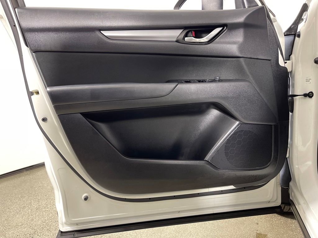 Used 2021 MAZDA CX-5 Sport image 17