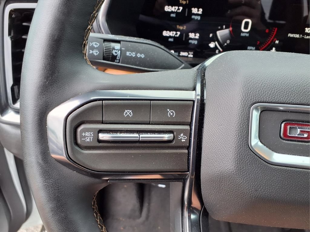 Certified 2026 GMC Canyon AT4 w/ AT4 Premium Package AWD/4WD image 24