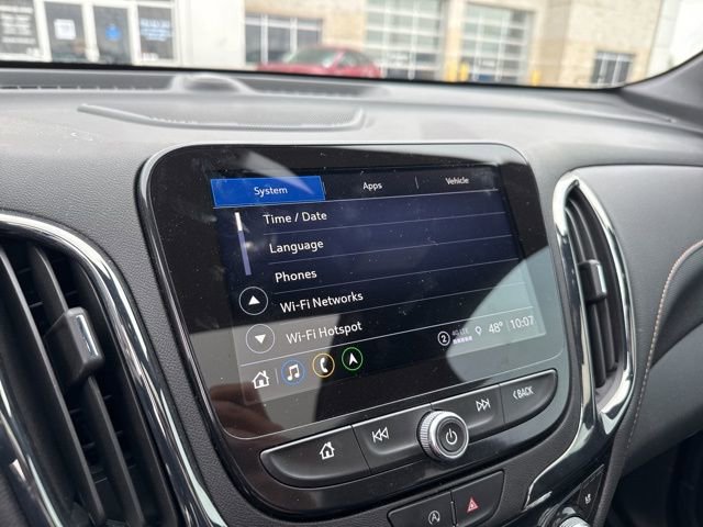 Used 2023 Chevrolet Equinox Premier image 21