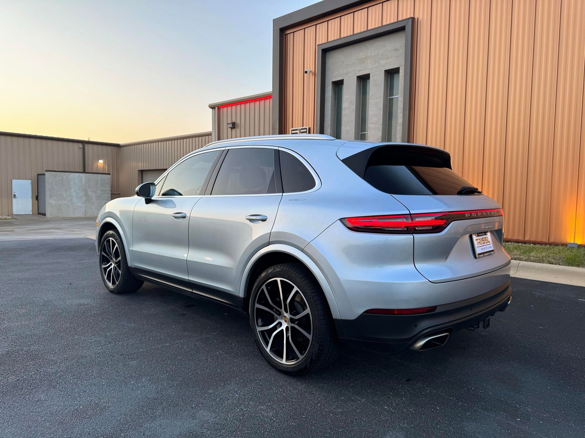 Used 2019 Porsche Cayenne image 6