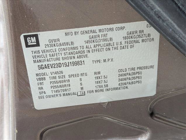 Used 2009 Buick Enclave CXL w/ Driver Confidence Package image 16