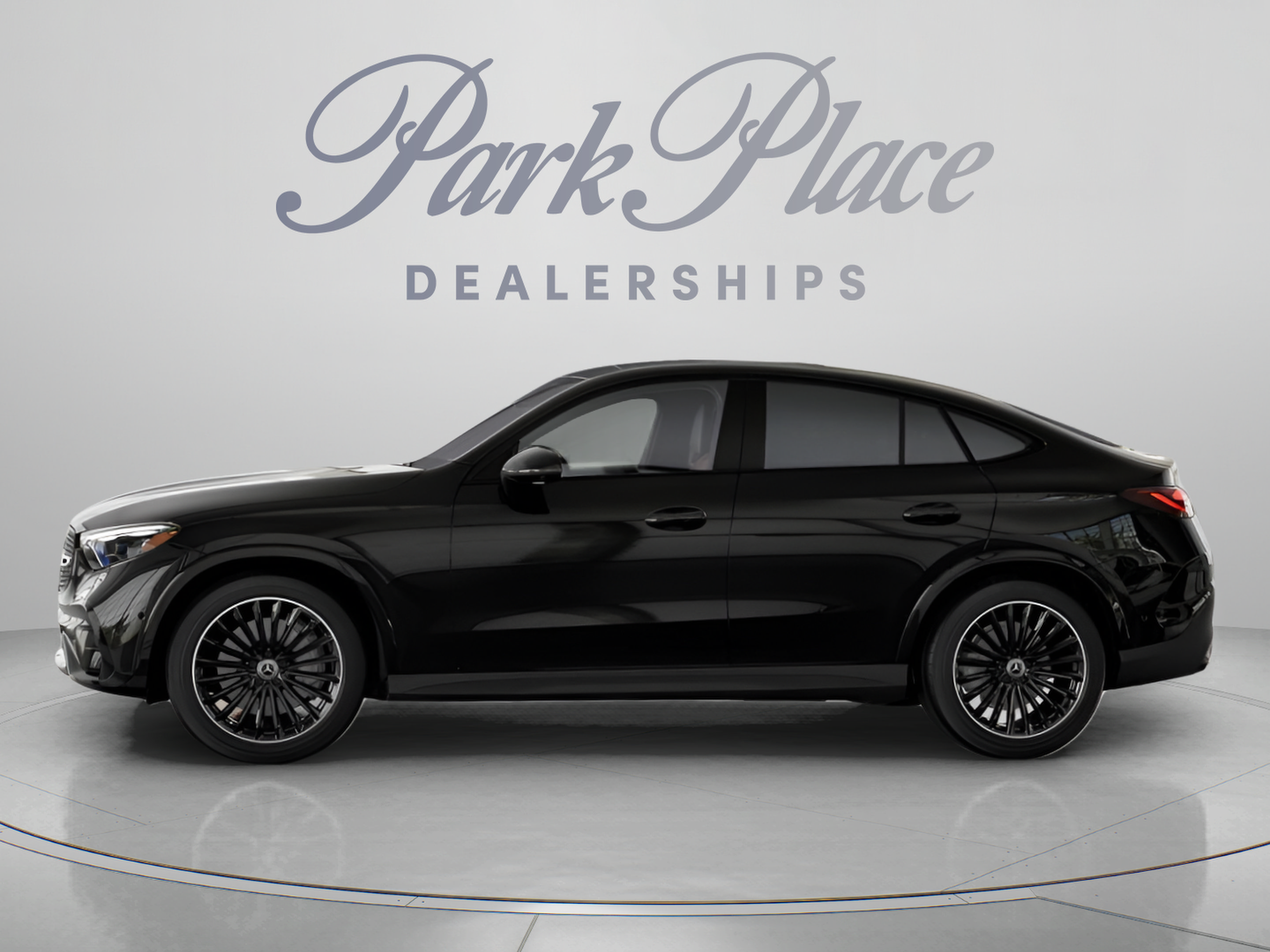 New 2027 Mercedes-Benz GLC 300 4MATIC image 4