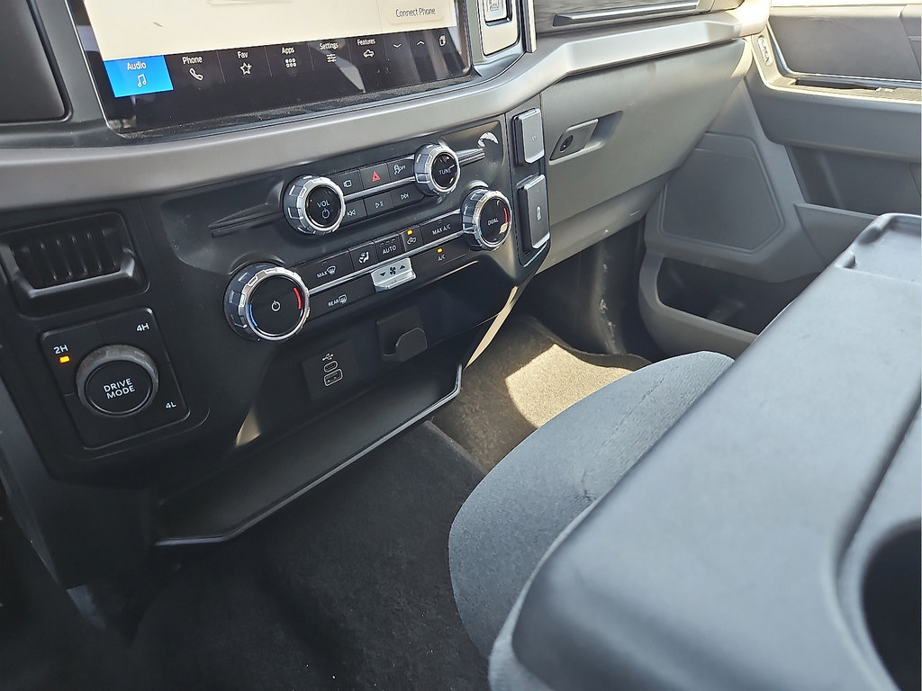 Used 2025 Ford F150 XLT w/ Equipment Group 301A Standard AWD/4WD image 24
