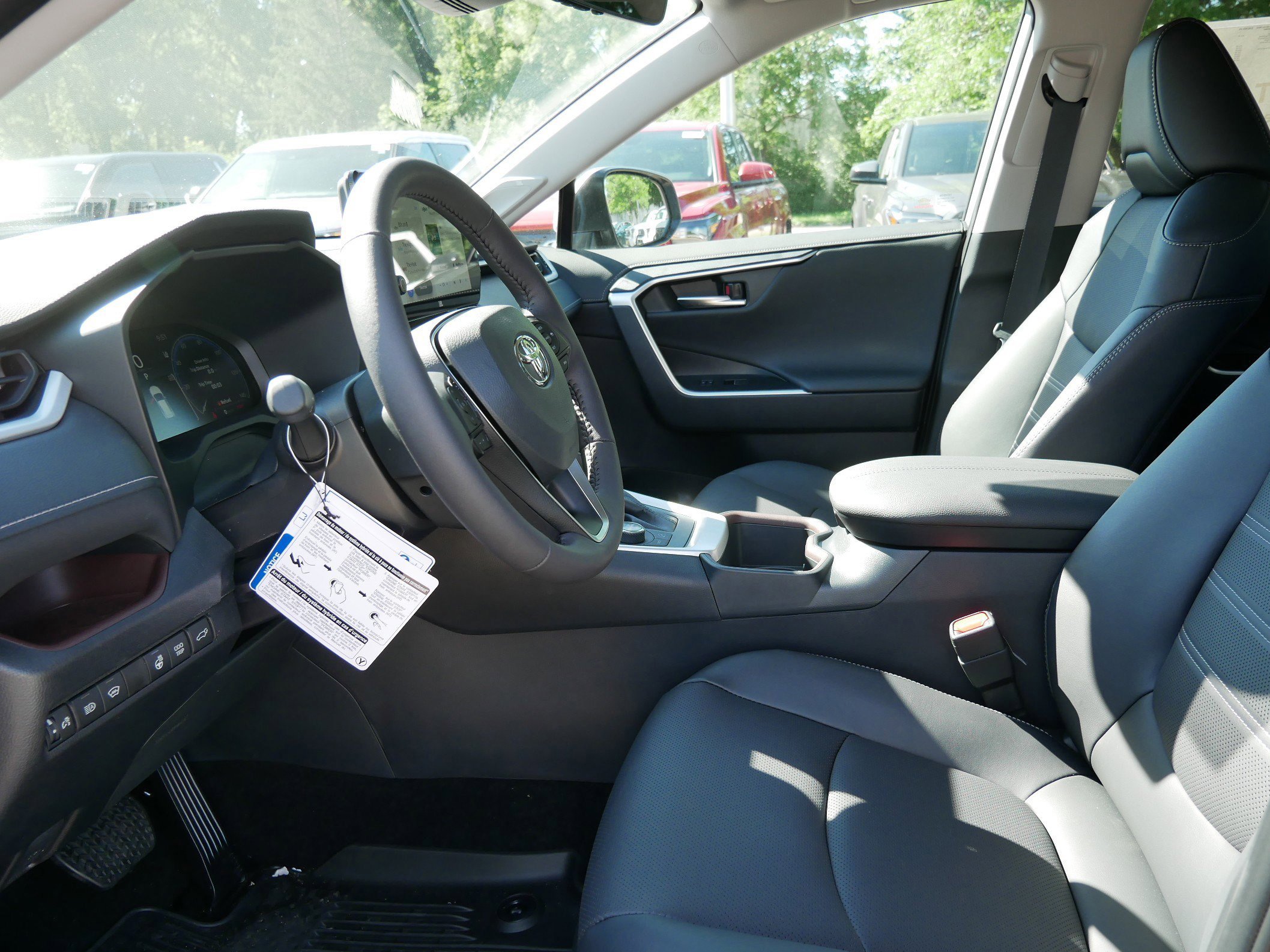 New 2025 Toyota RAV4 Limited image 6