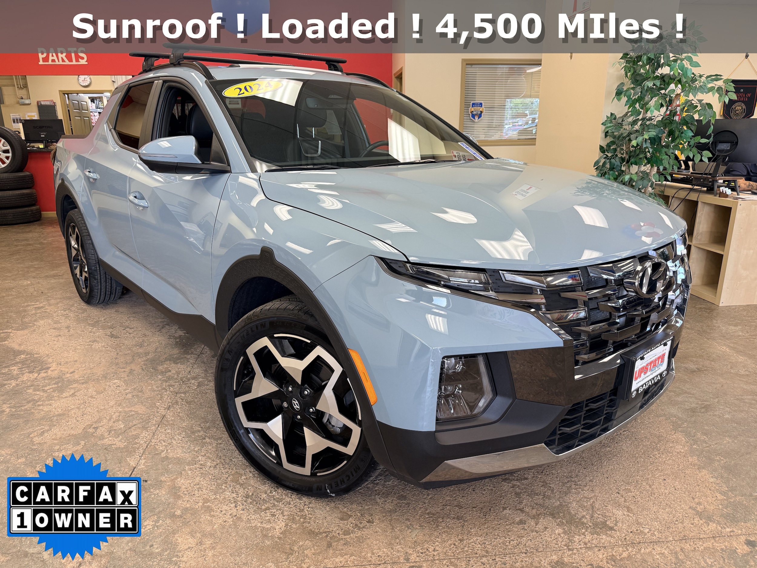 Used 2024 Hyundai Santa Cruz Limited AWD/4WD image 1