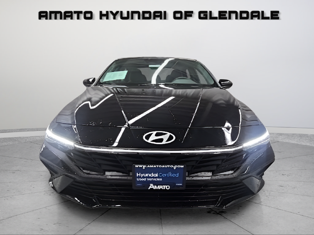 Certified 2026 Hyundai Elantra SE FWD image 9