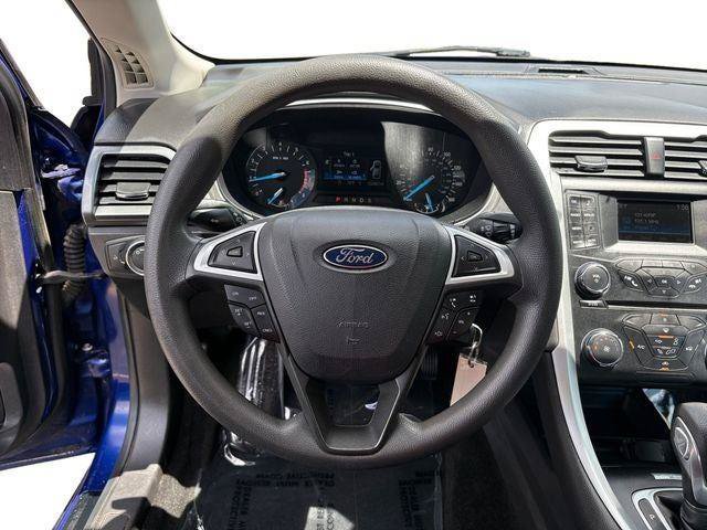 Used 2014 Ford Fusion SE FWD image 18