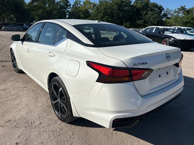 Used 2025 Nissan Altima 2.5 SR image 3