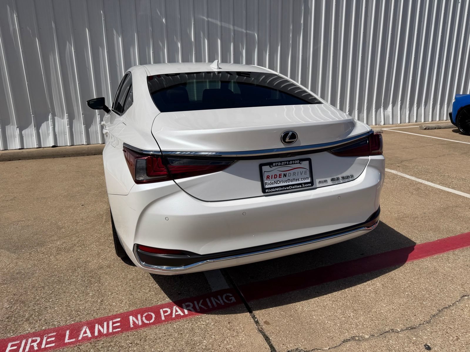 Used 2021 Lexus ES 250 w/ Premium Package AWD/4WD image 5