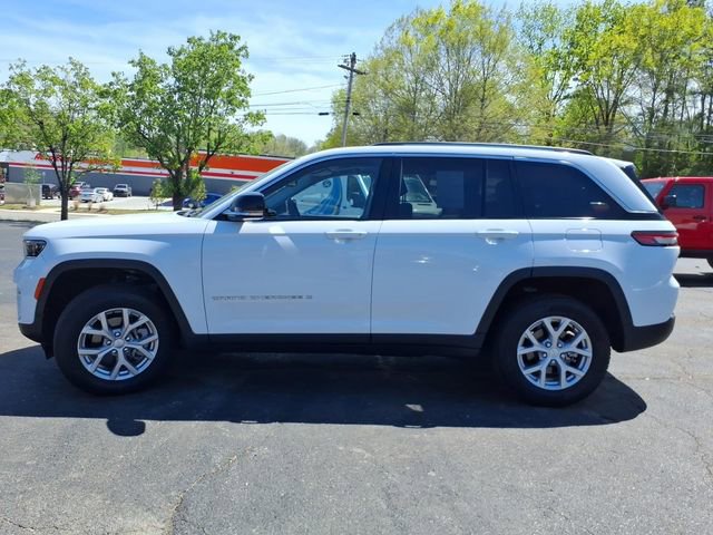 Used 2023 Jeep Grand Cherokee Limited AWD/4WD image 27