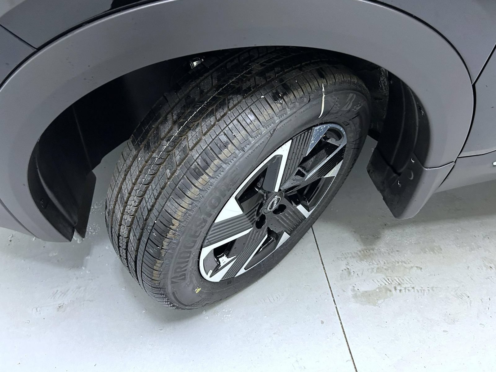 New 2027 Nissan Kicks SV w/ SV Premium Package AWD/4WD image 23