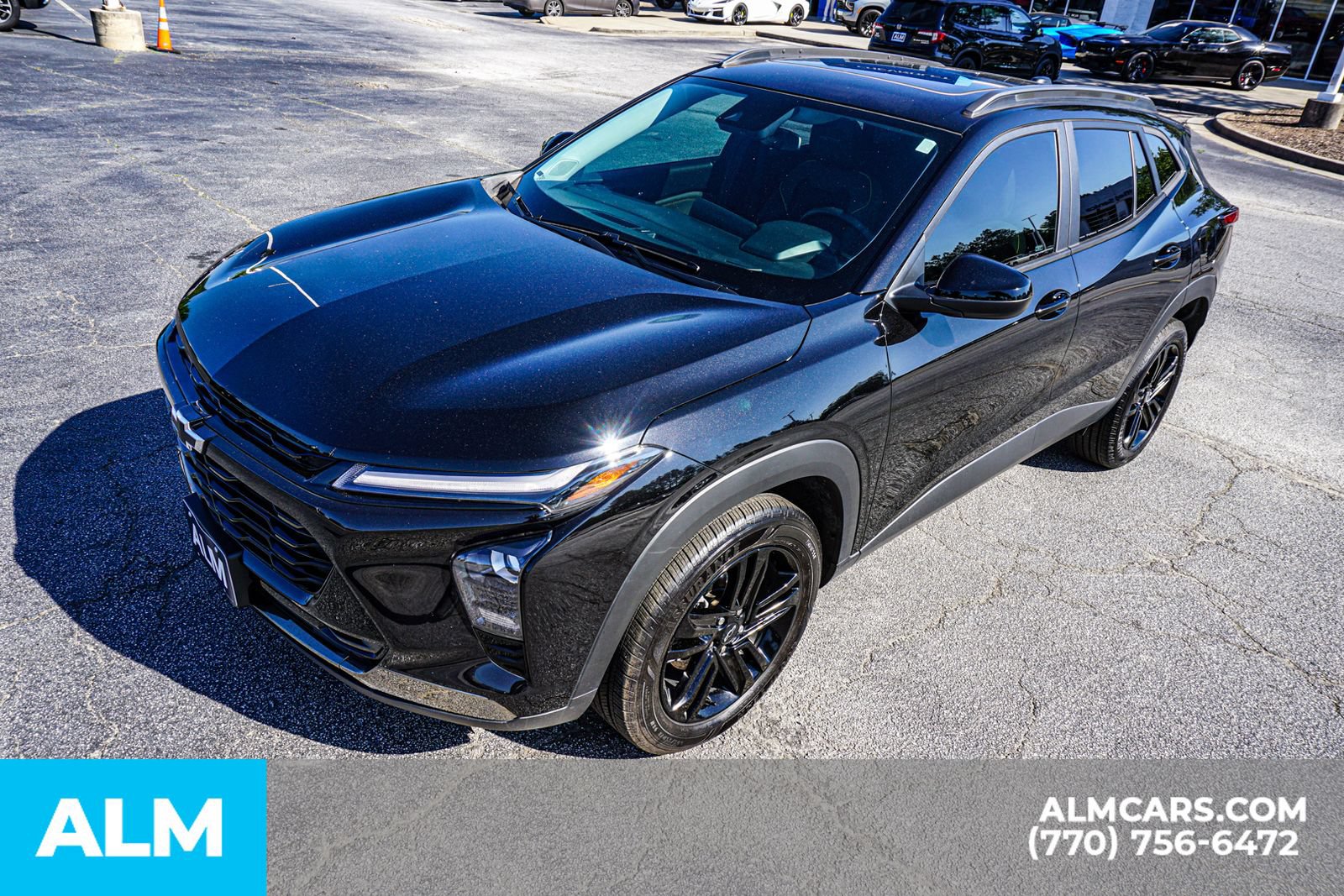 Used 2025 Chevrolet Trax ACTIV w/ Sunroof Package FWD image 19