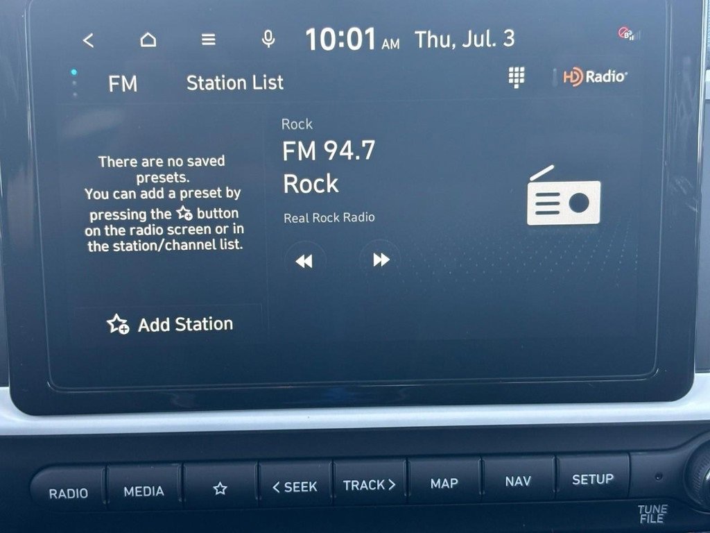 Certified 2025 Hyundai Venue Limited image 30
