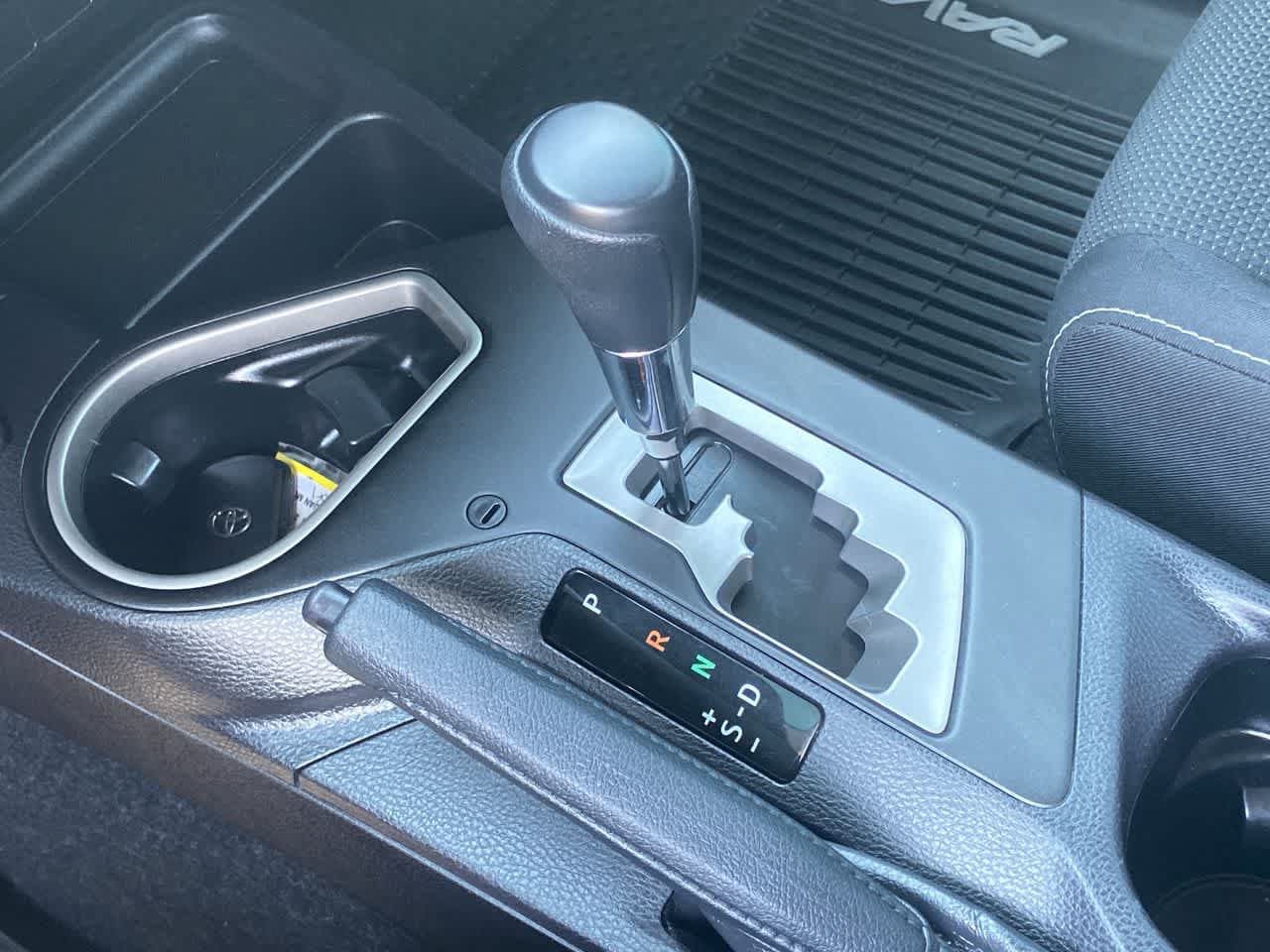 Certified 2018 Toyota RAV4 XLE AWD/4WD image 19