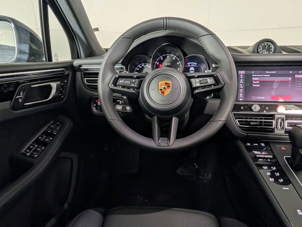 New 2026 Porsche Macan image 21