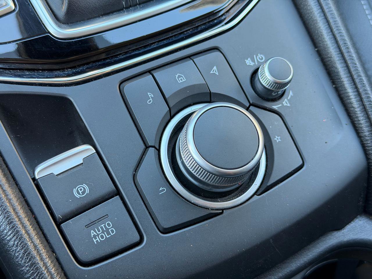 Used 2025 MAZDA CX-5 AWD 2.5 S w/ Preferred Package image 35