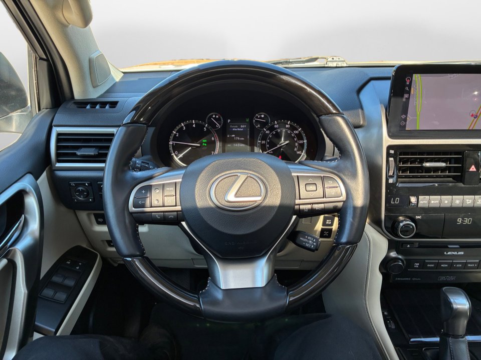 Used 2022 Lexus GX 460 Premium AWD/4WD image 13