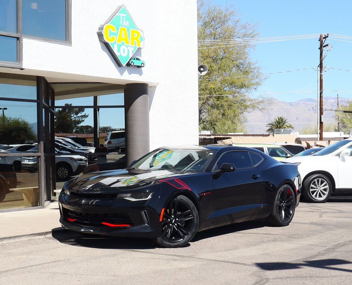 Used 2018 Chevrolet Camaro LT w/ Redline Edition RWD image 2
