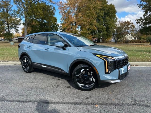 New 2026 Kia Sportage S image 2