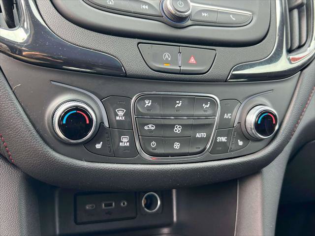 Used 2022 Chevrolet Equinox RS w/ LPO, Floor Liner Package image 28