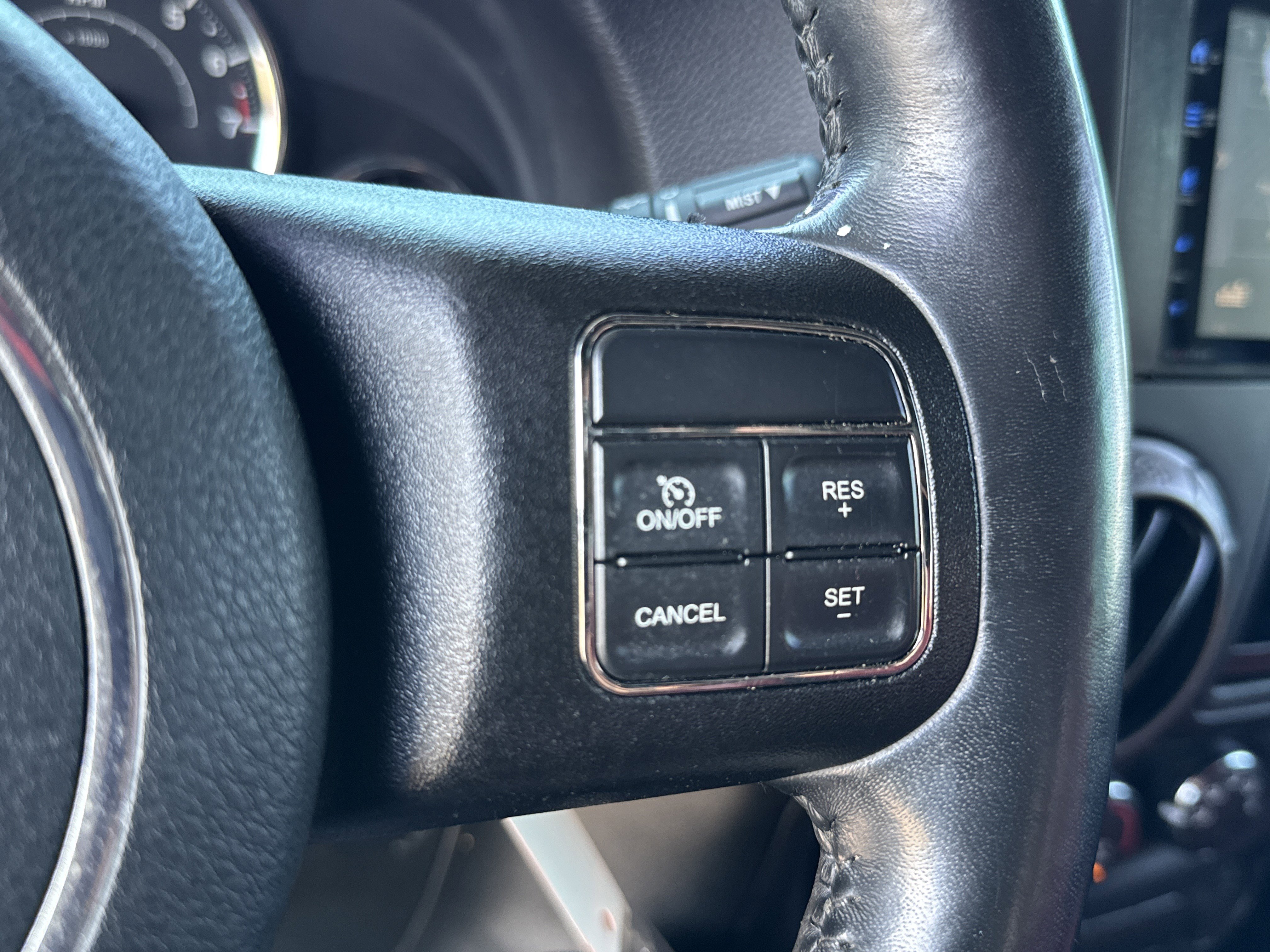 Used 2018 Jeep Wrangler Unlimited Sport w/ Connectivity Group image 18