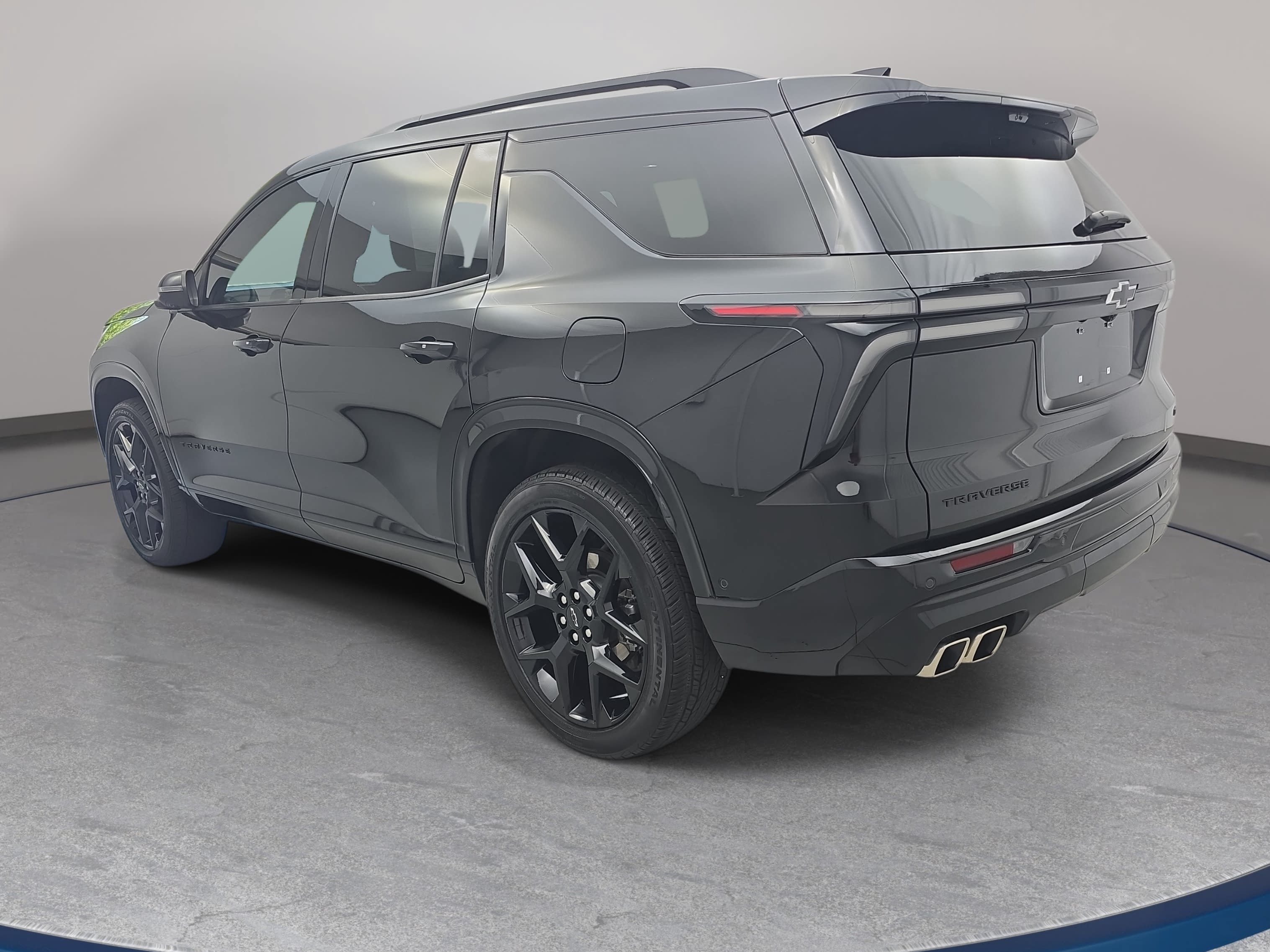 Used 2024 Chevrolet Traverse RS FWD image 7