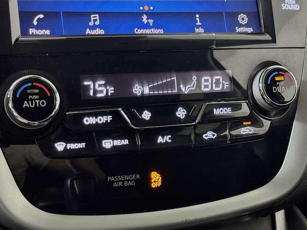 Used 2020 Nissan Murano SV image 16