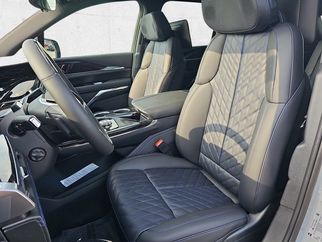 New 2026 Cadillac Escalade IQ Sport 1 w/ LPO, ONYX Package image 16