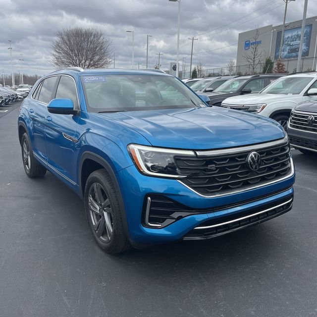 Used 2024 Volkswagen Atlas Cross Sport SEL R-Line image 11
