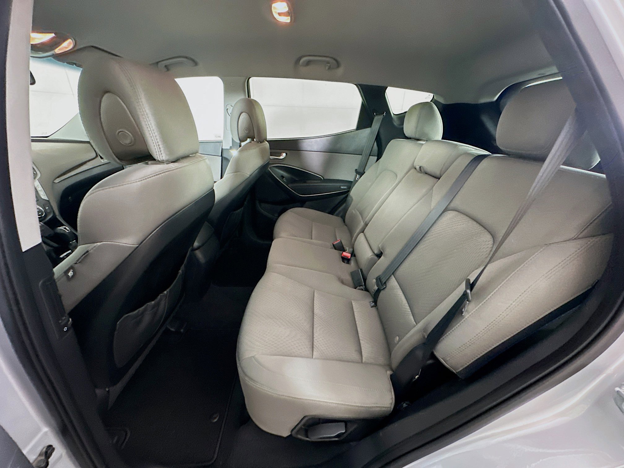 Used 2017 Hyundai Santa Fe Sport FWD image 25